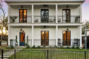 1804 S 6th St, Austin, TX 78704 - Photo 3