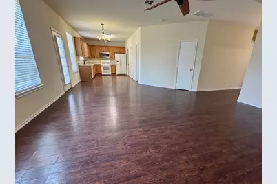 137 Firewheel Cove, Kyle, TX 78640 - Photo 5