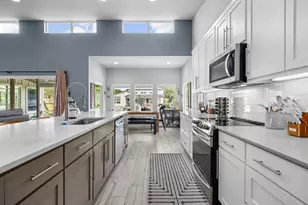 303 Robinhood Ln, Granite Shoals, TX 78654 - Photo 11