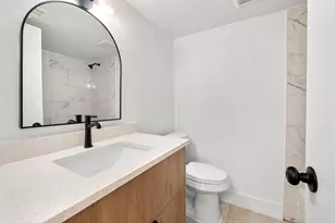 7929 Gault St, Austin, TX 78757 - Photo 17