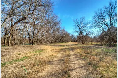 1800 Caldwell Lane, Del Valle, TX 78617 - Photo 31