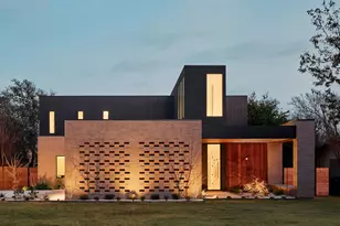 6411 Cary Dr, Austin, TX 78757 - Photo 3
