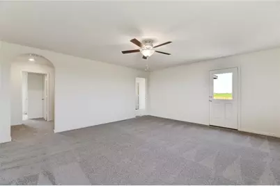 133 Dupont Pass, Jarrell, TX 76537 - Photo 9
