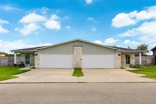 20109 Travis Dr, Lago Vista, TX 78645 - Photo 1