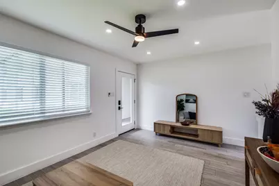 1200 E 52nd Street #209, Austin, TX 78723 - Photo 13