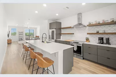 2709 E 5th Street #1306, Austin, TX 78702 - Photo 3