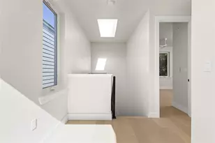 100 W Odell St, Austin, TX 78752 - Photo 25