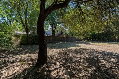 408 East Street, Buda, TX 78610 - Photo 9