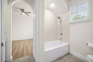 200 Colonial Affair, Austin, TX 78737 - Photo 27