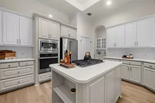 200 Colonial Affair, Austin, TX 78737 - Photo 13