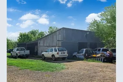 983 Longhollow Road, Dale, TX 78616 - Photo 19