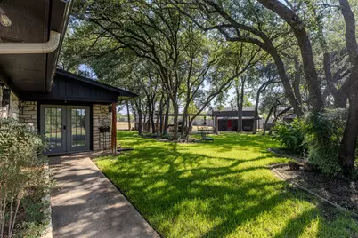 102 Independence Drive, Liberty Hill, TX 78642 - Photo 9