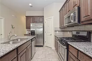 12204 Barras Branch Dr, Austin, TX 78748 - Photo 5