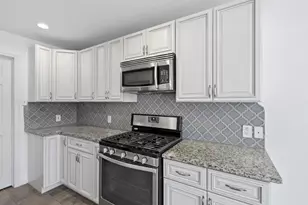 1519 Gatlinburg Dr, Pflugerville, TX 78660 - Photo 7