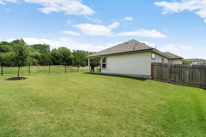 521 Crossvine Trail, Georgetown, TX 78628 - Photo 39