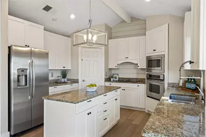 108 Schooner Drive, Lakeway, TX 78738 - Photo 15