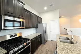 2101 Dillon Pond Ln, Pflugerville, TX 78660 - Photo 7