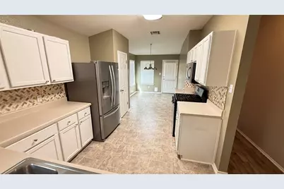 317 McCarthur Drive, Leander, TX 78641 - Photo 5