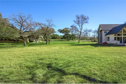 612 Pecan Creek, Horseshoe Bay, TX 78657 - Photo 7