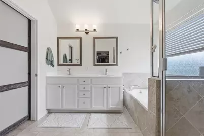 304 Somerville Street, Leander, TX 78641 - Photo 17