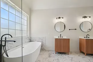 312 Country Club Dr, La Grange, TX 78945 - Photo 19