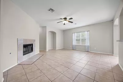 20521 Farm Pond Lane, Pflugerville, TX 78660 - Photo 5