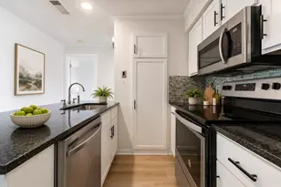 8888 Tallwood Dr, Austin, TX 78759 - Photo 9