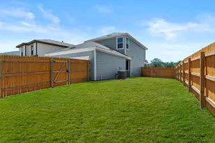 304 Constanza Trl, Bastrop, TX 78602 - Photo 29