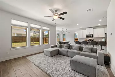 8609 Cottage Rose Drive, Austin, TX 78744 - Photo 3