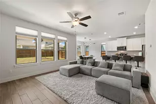 8609 Cottage Rose Dr, Austin, TX 78744 - Photo 3