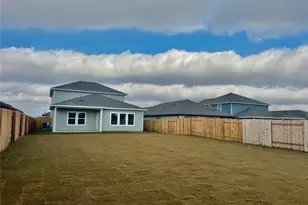 145 Boondoggle Rdg, Cedar Creek, TX 78612 - Photo 5