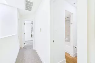 711 W 32nd St, Austin, TX 78705 - Photo 9