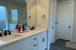 109 High Vly Dr, Liberty Hill, TX 78642 - Photo 15