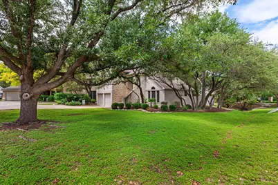 2 Muirfield Greens Cove, Lakeway, TX 78738 - Photo 3