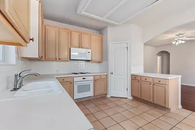 2 Muirfield Greens Cove, Lakeway, TX 78738 - Photo 23