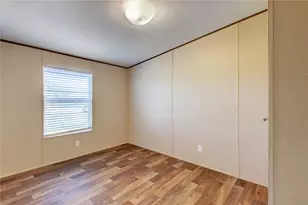 14512 Graef Rd, Creedmoor, TX 78610 - Photo 17