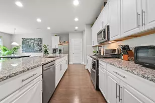 311 Bridgeford Dr, Austin, TX 78745 - Photo 7