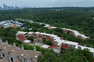 1735 Spyglass Dr, Austin, TX 78746 - Photo 5