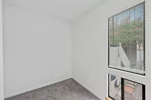 1735 Spyglass Dr, Austin, TX 78746 - Photo 17