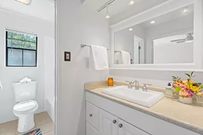 6513 Cat Creek Trail, Austin, TX 78731 - Photo 17