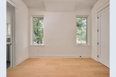 704 E 46th Street, Austin, TX 78751 - Photo 37