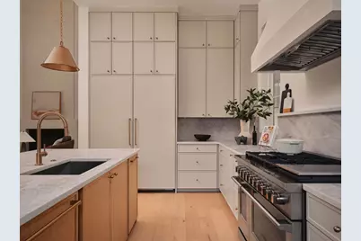 704 E 46th Street, Austin, TX 78751 - Photo 9