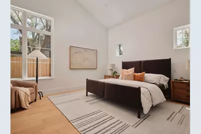704 E 46th Street, Austin, TX 78751 - Photo 19