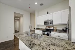 2708 San Pedro St, Austin, TX 78705 - Photo 7