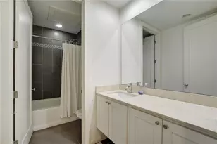 2708 San Pedro St, Austin, TX 78705 - Photo 15