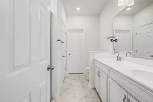 382 Smithsonian Ln, Kyle, TX 78640 - Photo 33