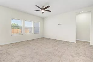 382 Smithsonian Ln, Kyle, TX 78640 - Photo 17