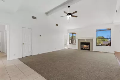 11101 Grapevine Lane, Austin, TX 78759 - Photo 7