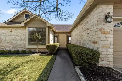 11101 Grapevine Lane, Austin, TX 78759 - Photo 5