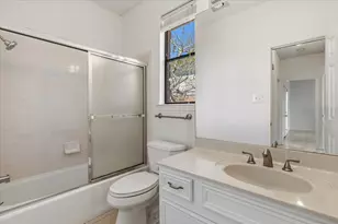 11101 Grapevine Ln, Austin, TX 78759 - Photo 27